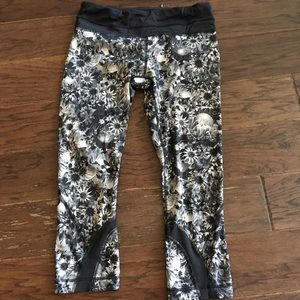 LuluLemon leggings